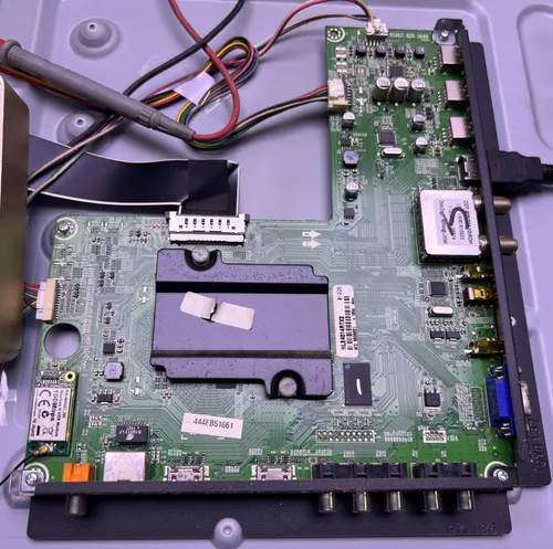 HISENSE HLE4014RTX2