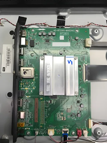 TCL L55C715